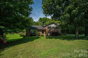 304 Windsor Dr, Shelby, NC 28150 - Photo 2