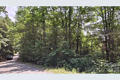 521 Signal Ridge #26, Sylva, NC 28779 - Photo 4