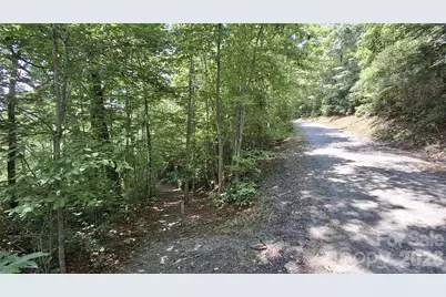 521 Signal Ridge #26, Sylva, NC 28779 - Photo 8