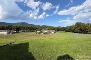 175 Hampshire Dr, Waynesville, NC 28786 - Photo 24
