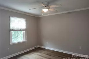 7413 Doves Nest Cir, Charlotte, NC 28226 - Photo 24