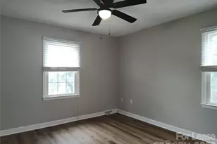 7413 Doves Nest Cir, Charlotte, NC 28226 - Photo 20