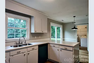 7413 Doves Nest Circle, Charlotte, NC 28226 - Photo 2