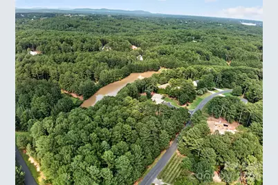 5009 Harbor View Drive E #50, Granite Falls, NC 28630 - Photo 4