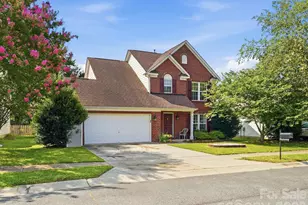 6618 Courtland St, Indian Trail, NC 28079 - Photo 2