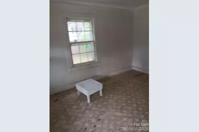 303 Lily Street, Shelby, NC 28152 - Photo 6
