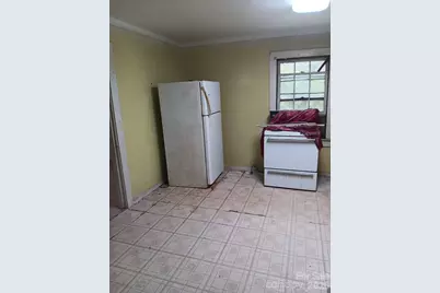 303 Lily Street, Shelby, NC 28152 - Photo 14