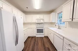 2017 Bristol Pkwy, Rock Hill, SC 29732 - Photo 2