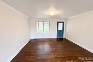 123 Rowe St, Gastonia, NC 28056 - Photo 4