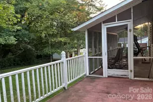 1404 23rd Ave NE, Hickory, NC 28601 - Photo 30