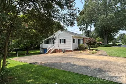 1404 23rd Avenue NE, Hickory, NC 28601 - Photo 6