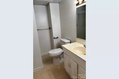 1404 23rd Avenue NE, Hickory, NC 28601 - Photo 38