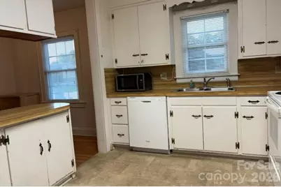 1404 23rd Avenue NE, Hickory, NC 28601 - Photo 20