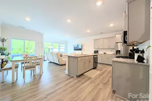 626 Altamonte Dr, Clover, SC 29710 - Photo 6