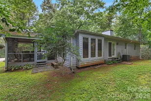149 Tucked In Ln, Brevard, NC 28712 - Photo 36