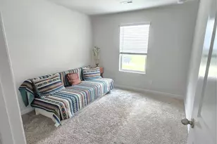 6116 Hailstone Rd, Charlotte, NC 28215 - Photo 16