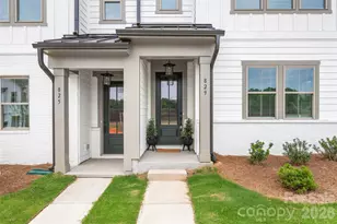 817 Garringer Pl, Charlotte, NC 28208 - Photo 2