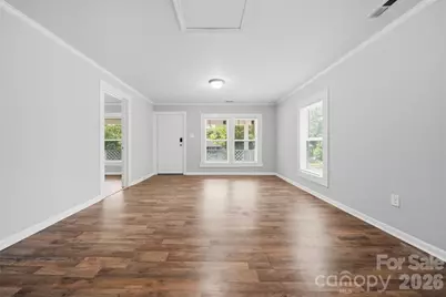 411 Orange Street, Shelby, NC 28150 - Photo 8