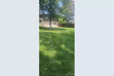 2032 Emerywood Drive, Charlotte, NC 28210 - Photo 2