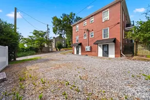 209 S King St, Morganton, NC 28655 - Photo 24