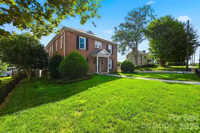 209 S King Street, Morganton, NC 28655 - Photo 28