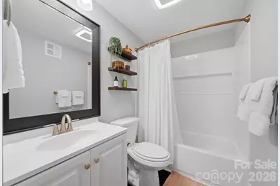209 S King Street, Morganton, NC 28655 - Photo 14