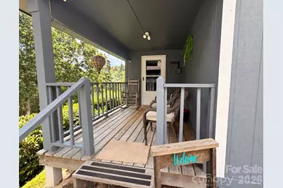 139 N Ridge Drive, Waynesville, NC 28785 - Photo 2