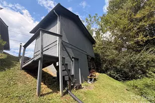 139 N Ridge Dr, Waynesville, NC 28785 - Photo 4