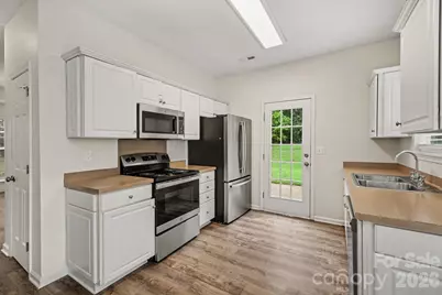 16034 Farmall Drive, Huntersville, NC 28078 - Photo 10