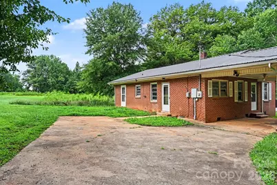 2333 Washburn Road, Shelby, NC 28150 - Photo 2