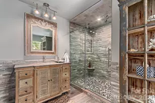 22 Bittersweet Ln, Asheville, NC 28805 - Photo 20