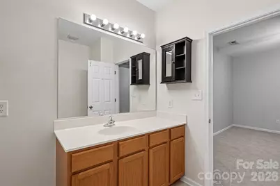 2729 Meadow Knoll Drive, Charlotte, NC 28269 - Photo 12