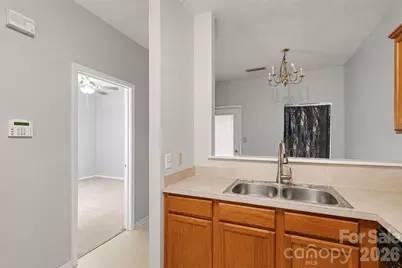 2729 Meadow Knoll Drive, Charlotte, NC 28269 - Photo 14