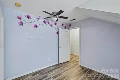 2729 Meadow Knoll Drive, Charlotte, NC 28269 - Photo 16