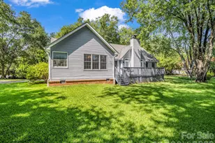 9 Kingfisher Ln, Mills River, NC 28759 - Photo 10