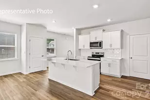 1437 7th St Dr NE, Hickory, NC 28601 - Photo 10