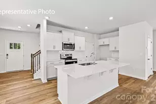 1437 7th St Dr NE, Hickory, NC 28601 - Photo 8