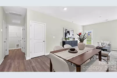 1441 7th Street Drive NE, Hickory, NC 28601 - Photo 10