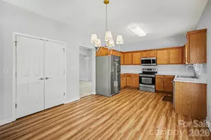 717 Pawley Dr, Charlotte, NC 28214 - Photo 12