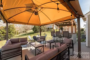 5826 Castlecove Rd, Charlotte, NC 28273 - Photo 2