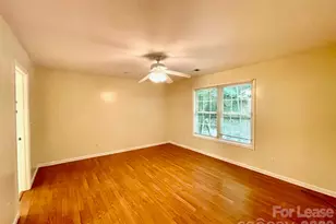 141 Center Street, Black Mountain, NC 28711 - Photo 10