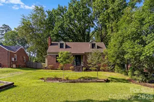 2220 Arnold Dr, Charlotte, NC 28205 - Photo 2