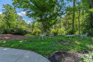 38 Forest View Dr, Asheville, NC 28804 - Photo 26