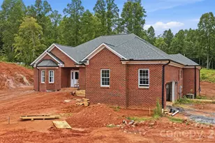 3242 Cornwell Dr, Morganton, NC 28655 - Photo 4