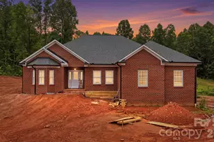 3242 Cornwell Dr, Morganton, NC 28655 - Photo 1