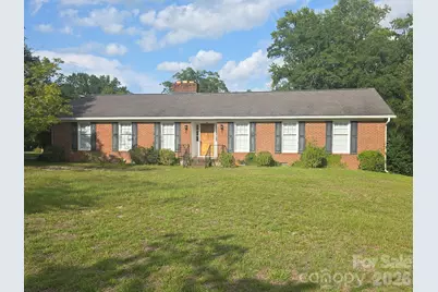 401 S Hickory Street, Pageland, SC 29728 - Photo 1
