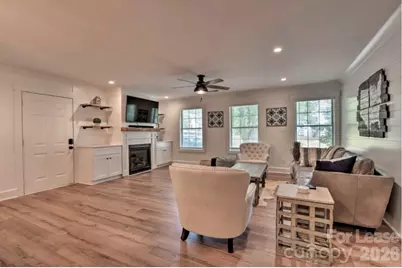 2113 Charlotte Drive, Charlotte, NC 28203 - Photo 18
