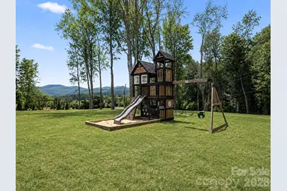 133 Annabelle Linn Drive, Fairview, NC 28730 - Photo 8