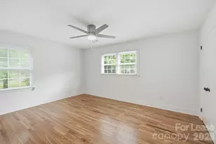 926 Shady Bluff Dr, Charlotte, NC 28211 - Photo 22