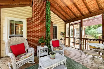 2703 Bremer Court, Charlotte, NC 28210 - Photo 4
